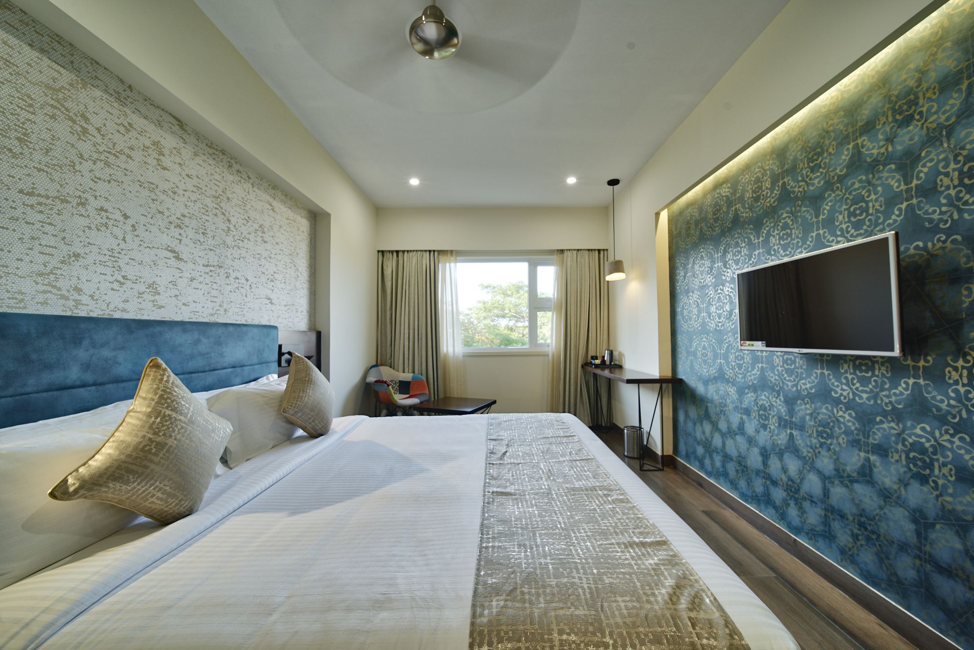 Bhagini Icon Domlur Hotel Bangalore Exterior photo